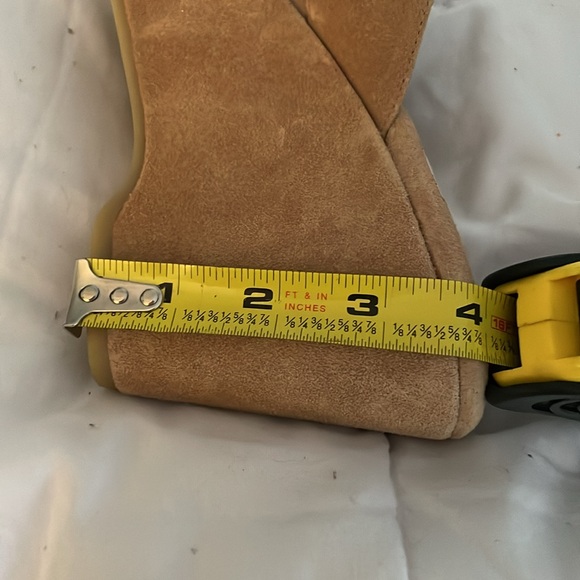 Nine West tan suede sandals. Size 9.5 new never worn. Great for summer - Picture 8 of 9